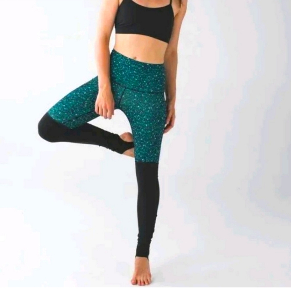 Lululemon Stirrups Legging